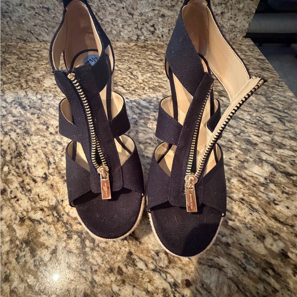Michael Kors Black Canvas Wedge Sandals with Gold Zip Detail - Picture 3 of 3
